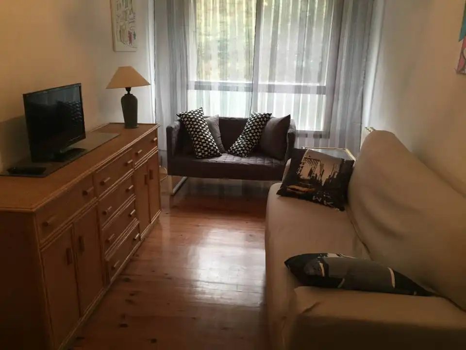 Flat for rent in Zarautz Kalea, Ibaeta