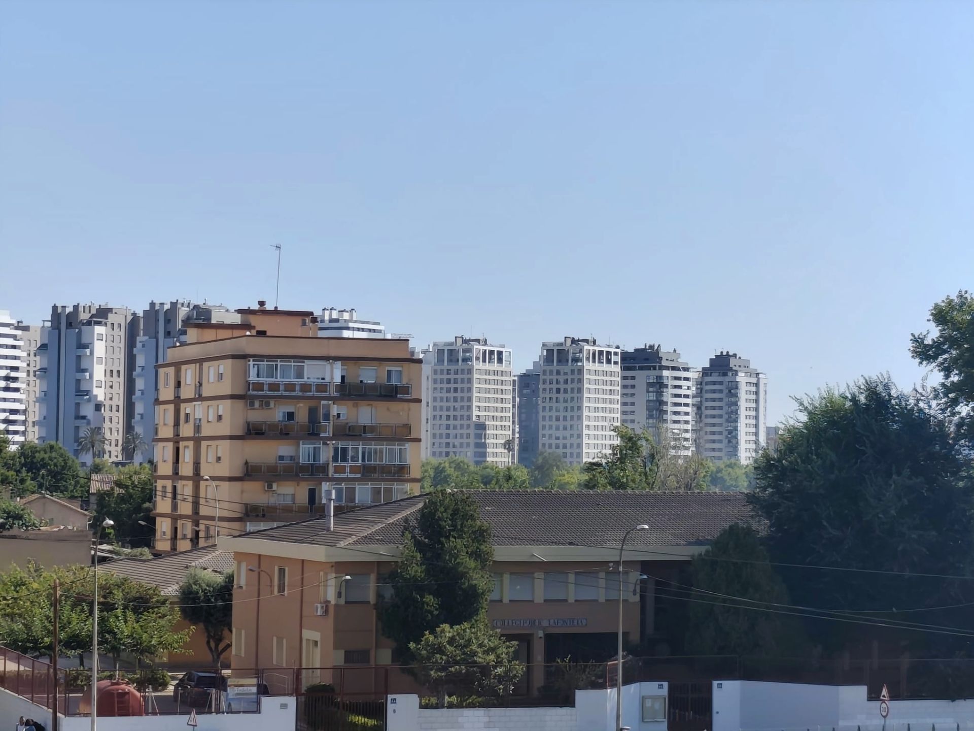 Exterior view of Flat for sale in  Valencia Capital  with Storage room and Balcony