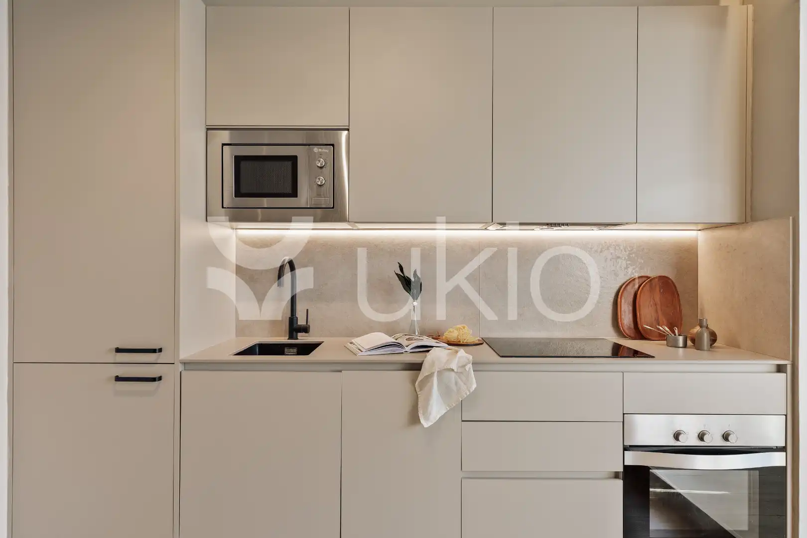Cocina de Apartamento de alquiler en Barcelona con Aire acondicionado, Calefacción y Terraza