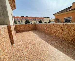 Terrassa de Casa adosada en venda en San Fernando amb Aire condicionat, Jardí privat i Terrassa