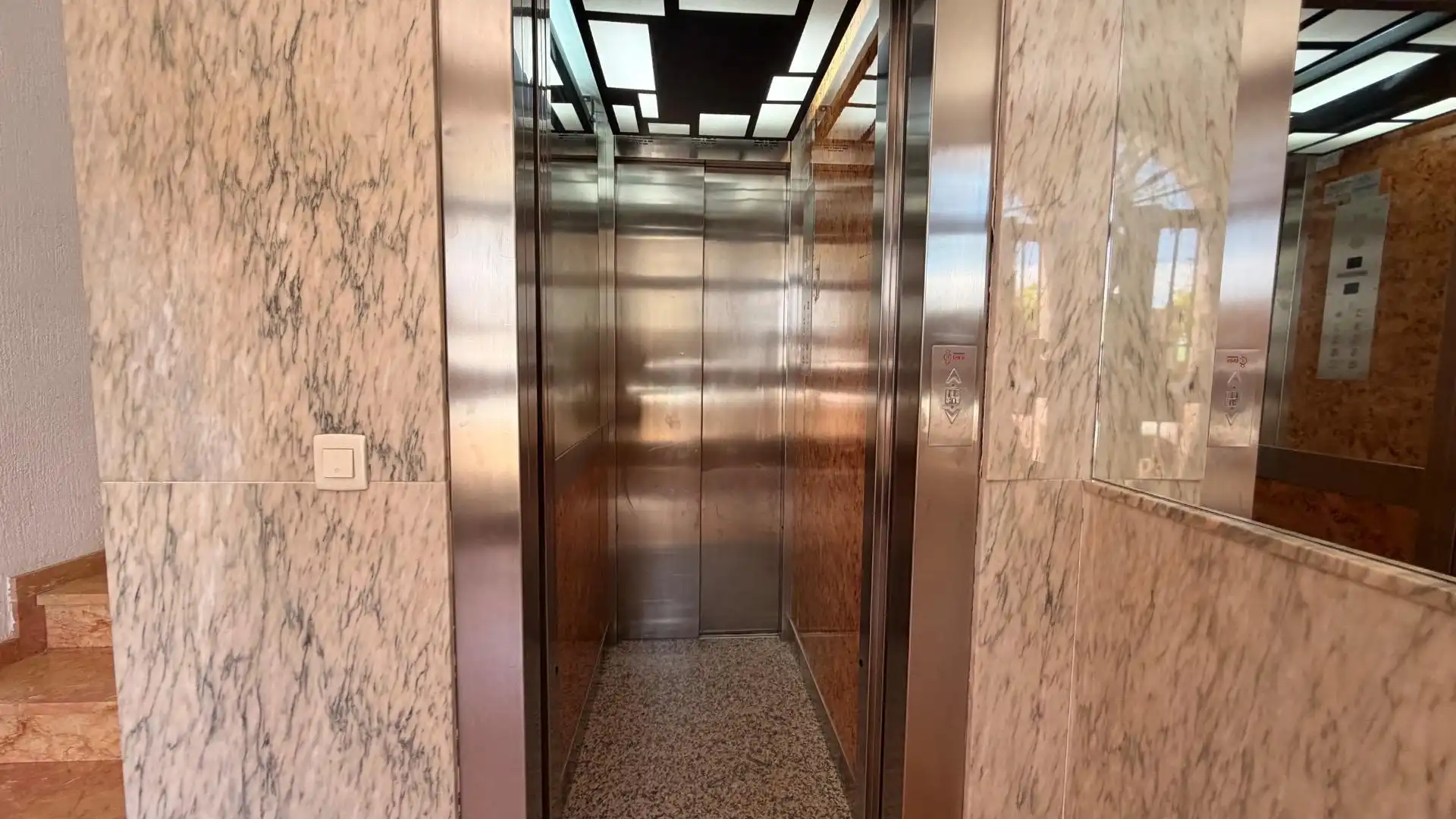 Flat for sale in Albuixech  with Air Conditioner, Heating and Balcony