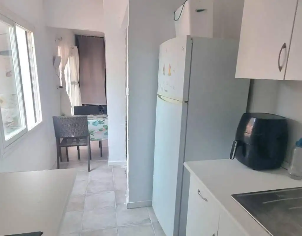 Cuina de Àtic en venda en Benidorm amb Aire condicionat, Terrassa i Moblat
