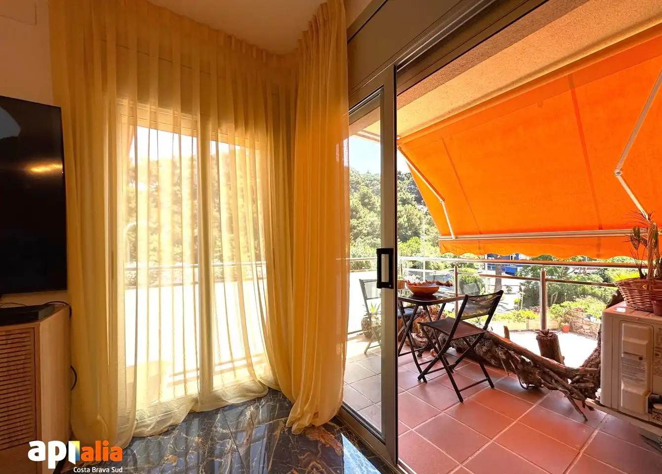 Flat for sale in Canyelles