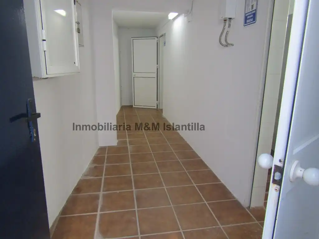 Casa adosada en venta en Islantilla con Terraza, Trastero y Amueblado