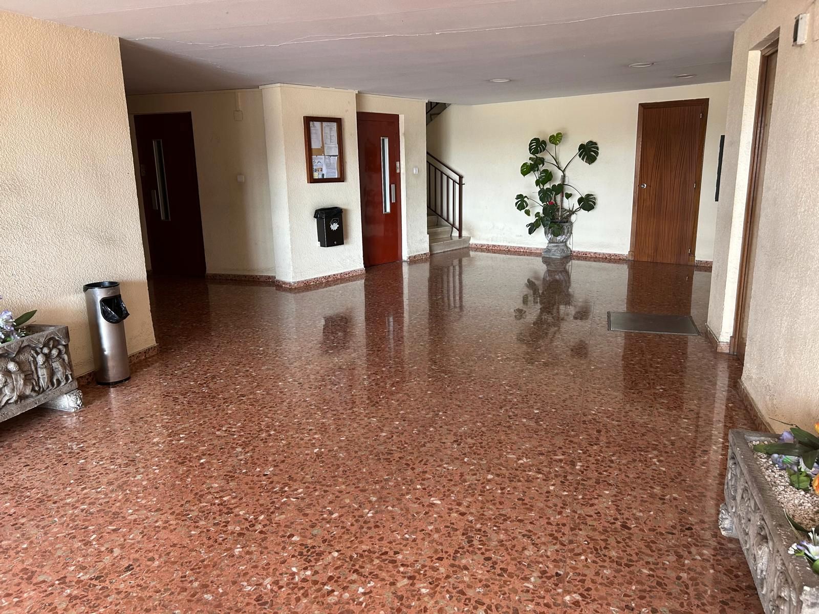 Piso en venta en  Zaragoza Capital con Aire acondicionado