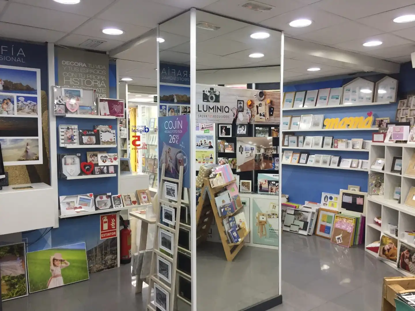 Local en venta en Dénia
