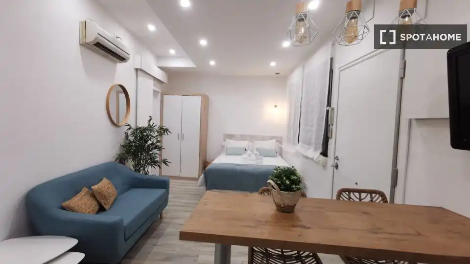 Wohnung zur Miete in Centro, imagen 2