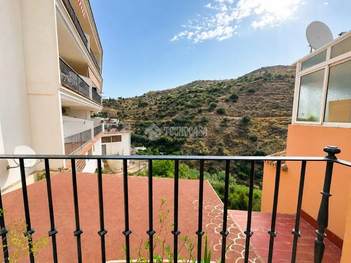 Außenansicht von Maisonette zum Verkauf in Torrox mit Klimaanlage, Terrasse und Balkon