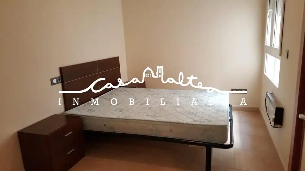 Piso en venta en Calle Valencia, La Paz