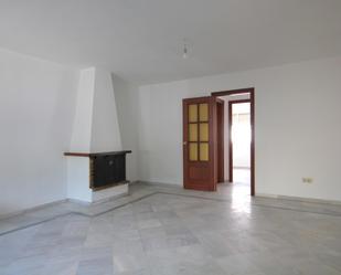 Casa o xalet en venda en Villanueva del Ariscal amb Terrassa i Balcó