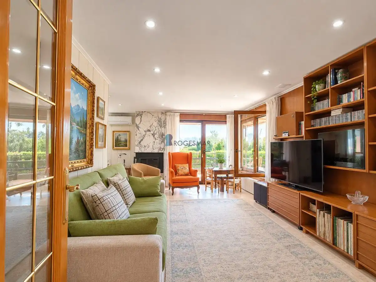 Villa mit Pool zum Verkauf in Avinguda dels Pins, imagen 8