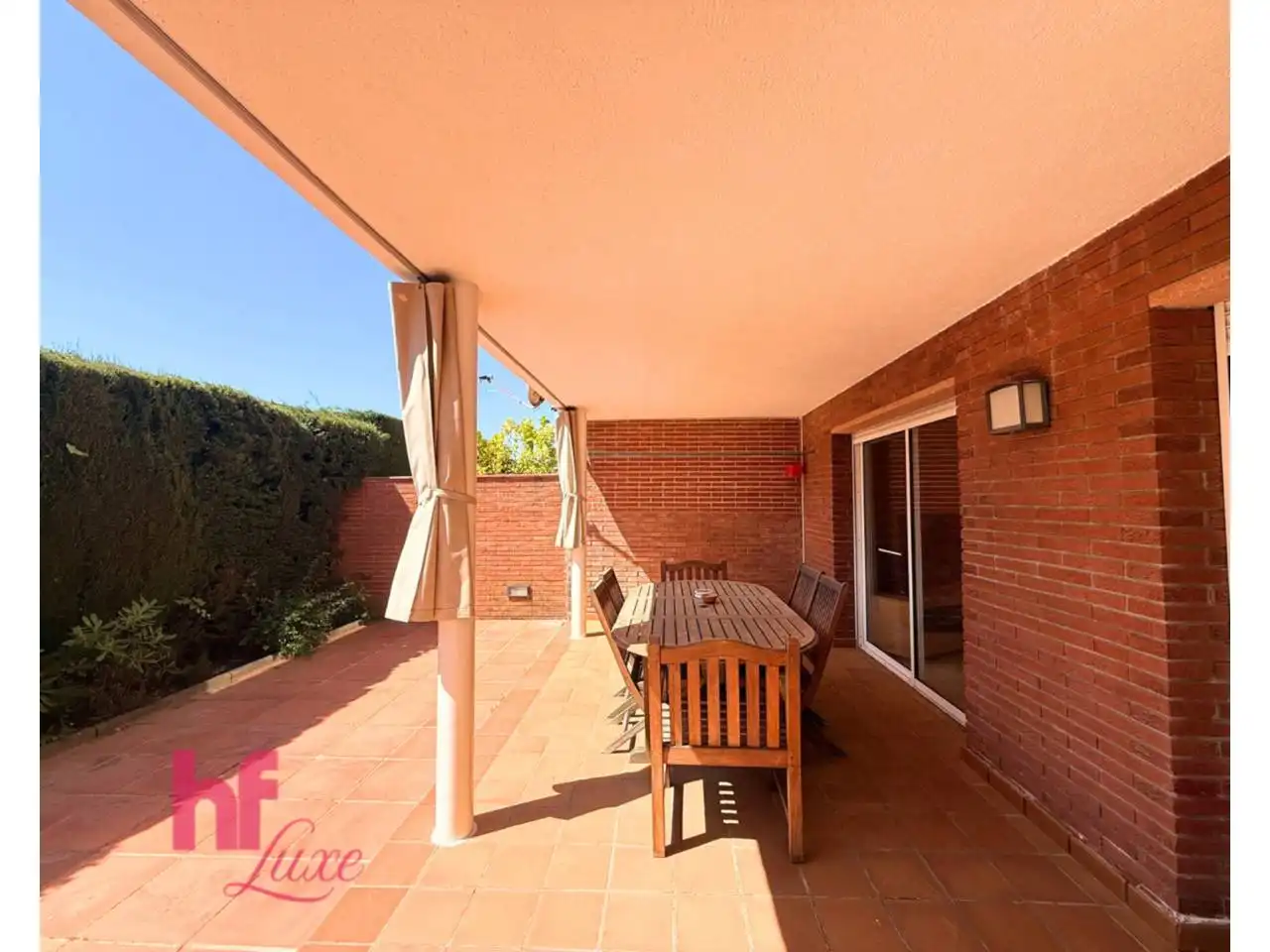 Terrassa de Casa adosada en venda en Sant Vicenç de Montalt amb Aire condicionat, Calefacció i Jardí privat