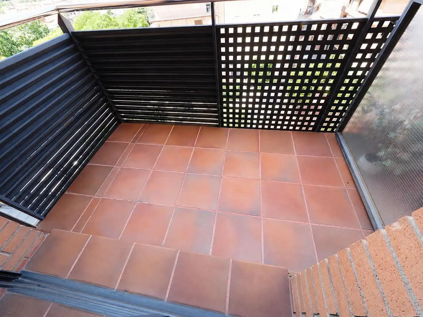 Terrasse von Maisonette zum Verkauf in Rubí mit Klimaanlage, Heizung und Balkon