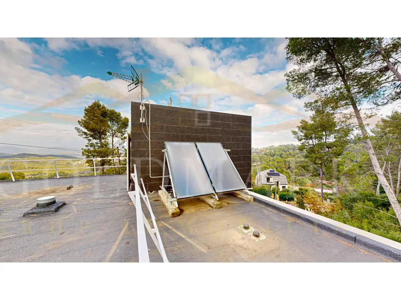 Jardí de Casa o xalet en venda en Corbera de Llobregat amb Aire condicionat, Calefacció i Jardí privat