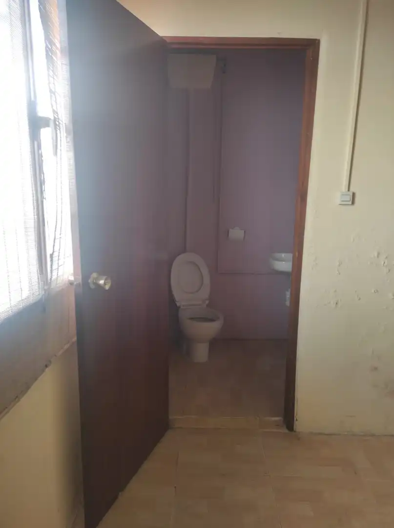 Local comercial en venda a Avenida José de Mora 31, imagen 5