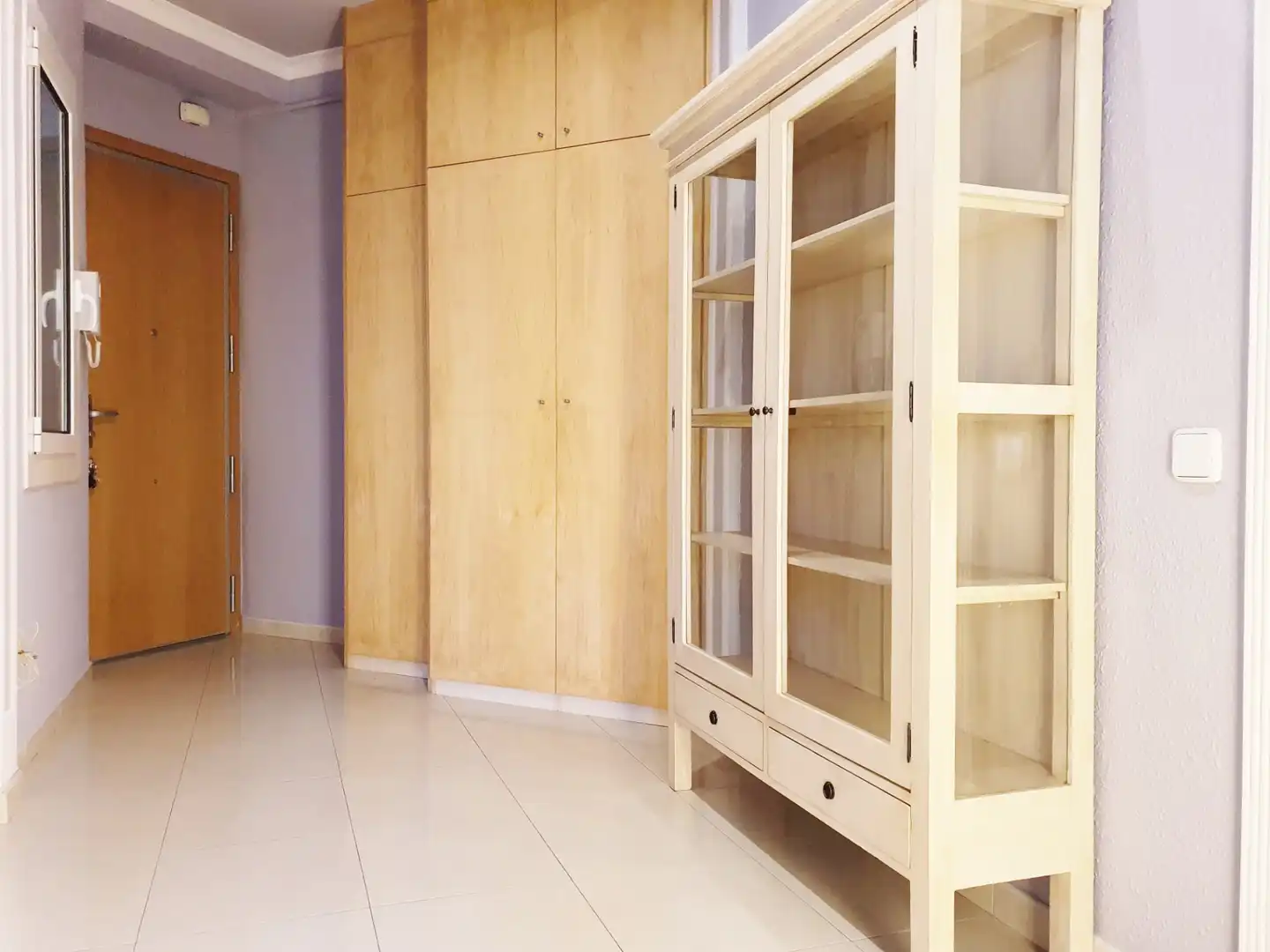 Wohnung zum Verkauf in Barcelona mit Klimaanlage, Heizung und Möbliert