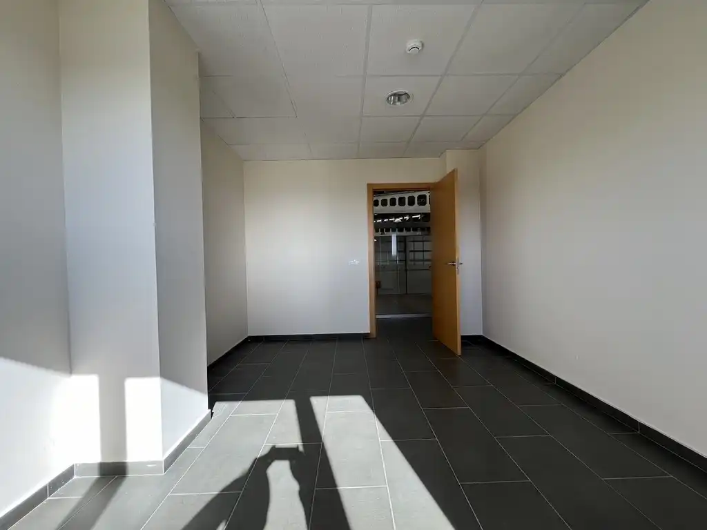 Industriegebäude zur Miete in Rúa dos Carros 1, imagen 35
