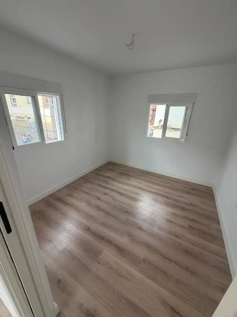 Schlafzimmer von Wohnung zum Verkauf in Jaén mit Balkon