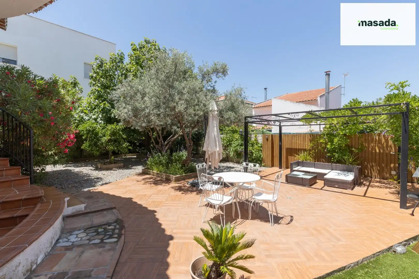 Terraza de Casa o chalet en venta en Vegas del Genil con Calefacción, Jardín privado y Piscina