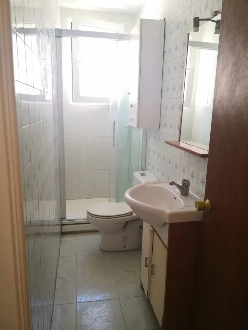Baño de Piso de alquiler en Zaragoza con Calefacción, Amueblado y Horno