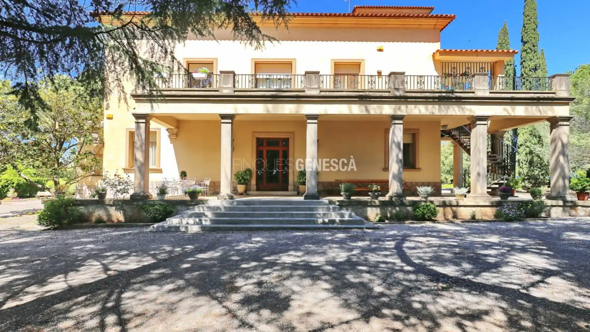 Vista exterior de Casa o chalet en venta en Matadepera con Calefacción, Jardín privado y Terraza