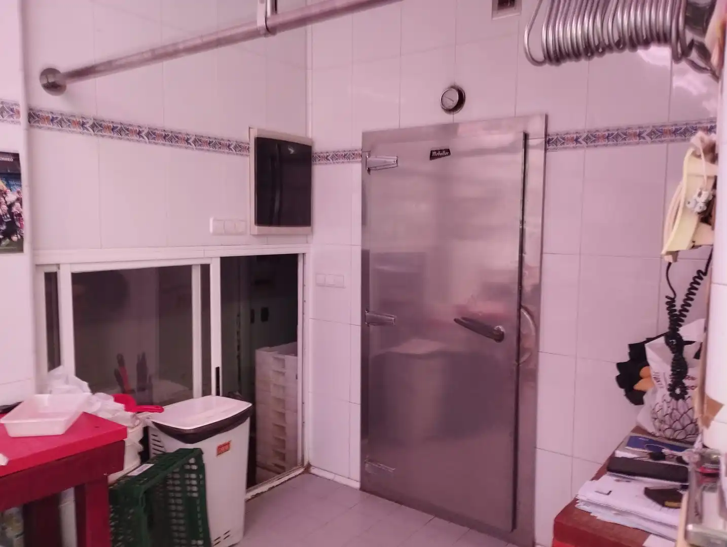 Kitchen of Commercial properties for sale in Abanto y Ciérvana-Abanto Zierbena