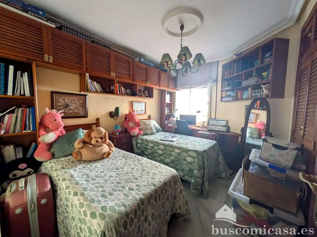Habitación de Piso en venta en Linares con Aire acondicionado y Balcón