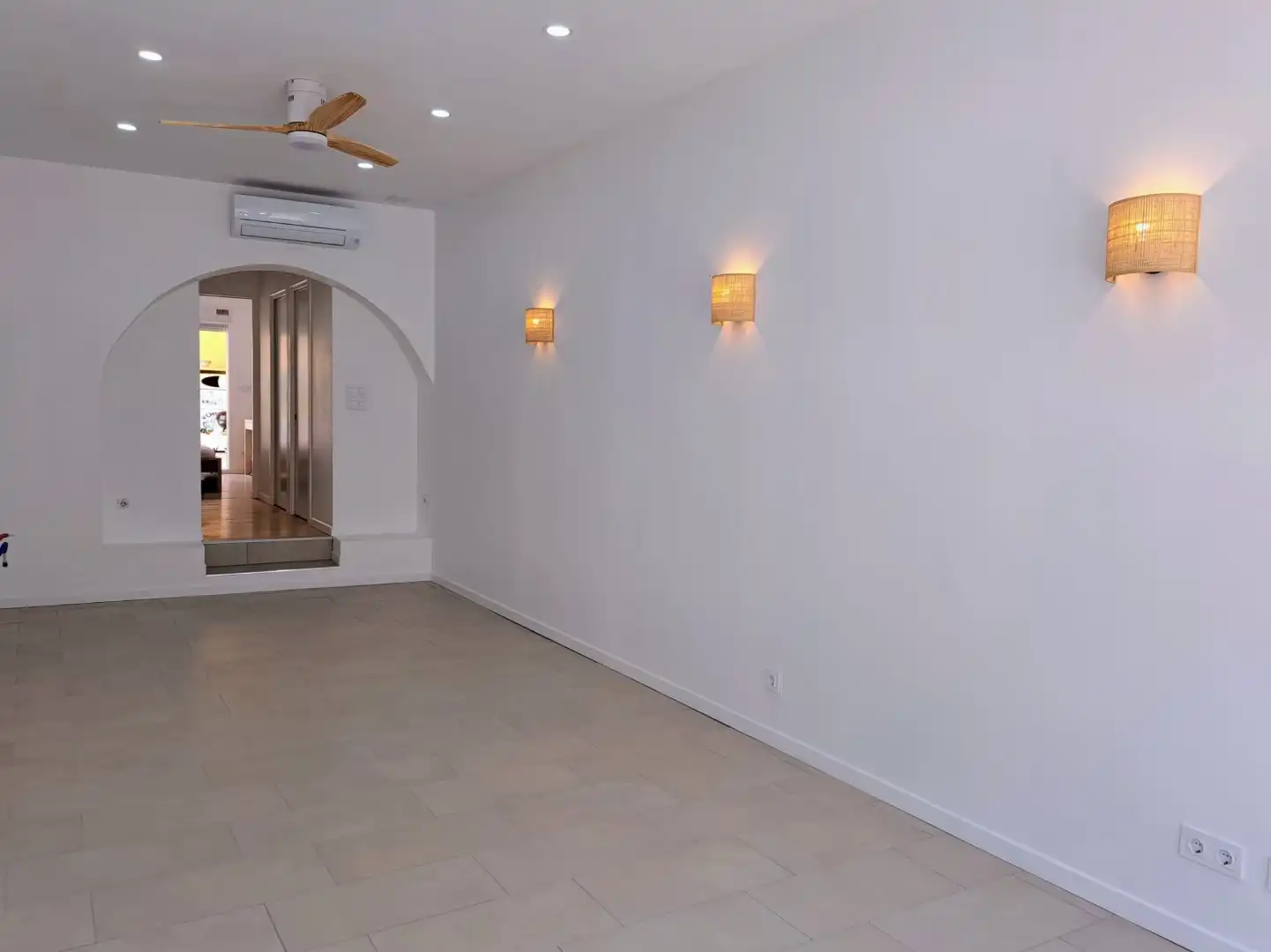 Flat for sale in  Palma de Mallorca  with Air Conditioner and Terrace