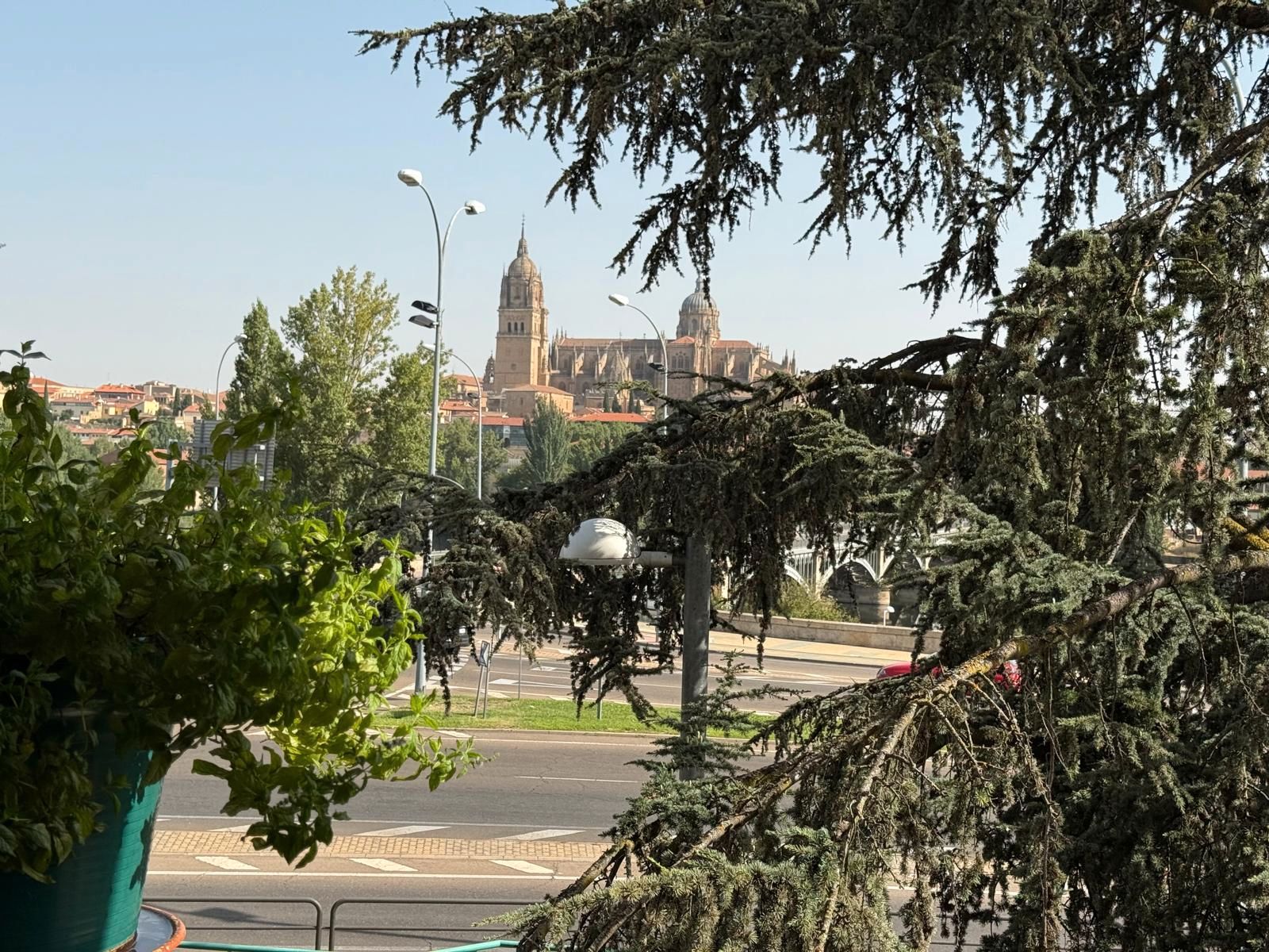 Vista exterior de Pis en venda en Salamanca Capital amb Calefacció, Parquet i Moblat