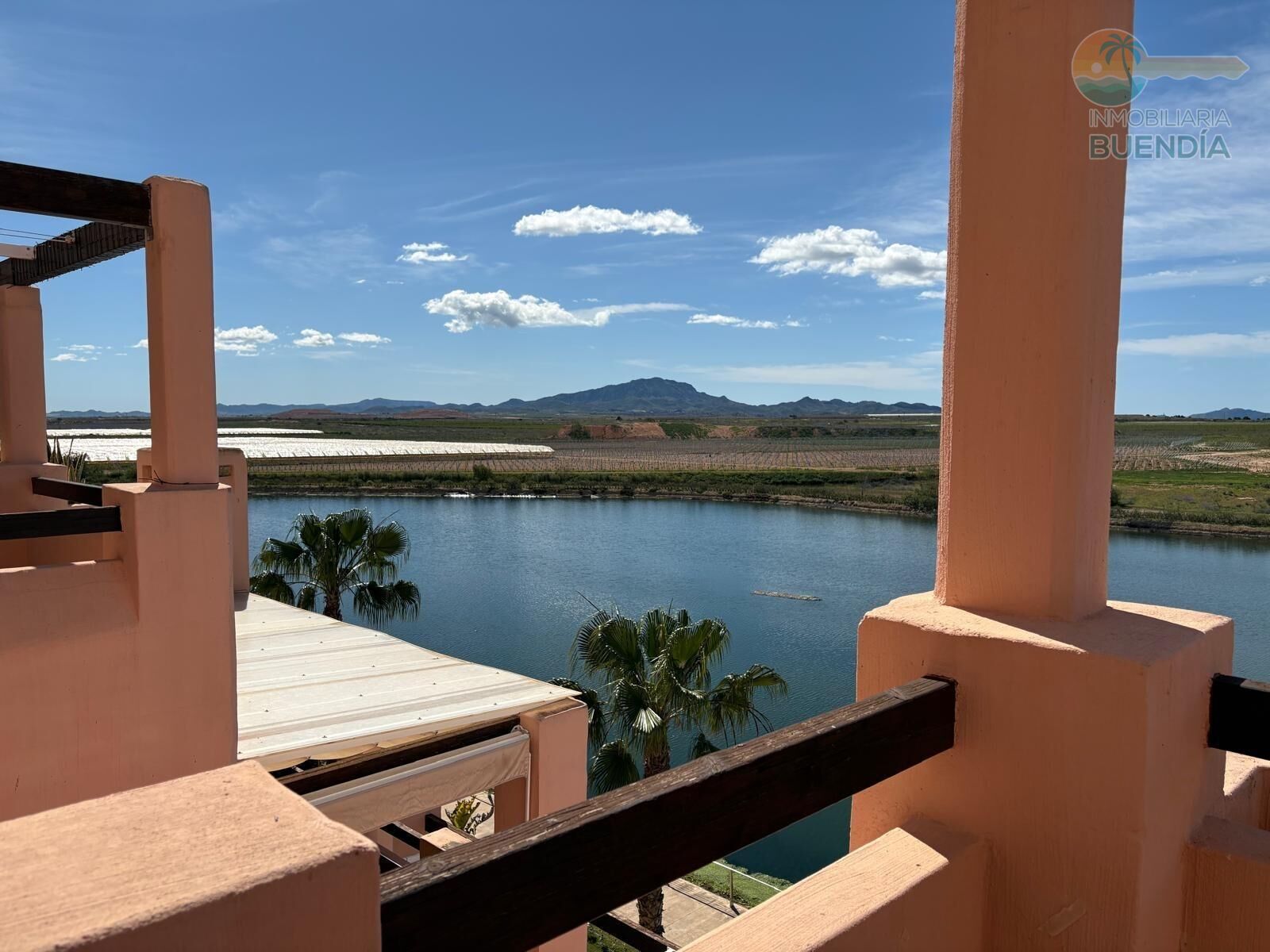 Vista exterior de Àtic en venda en Alhama de Murcia amb Aire condicionat, Calefacció i Jardí privat