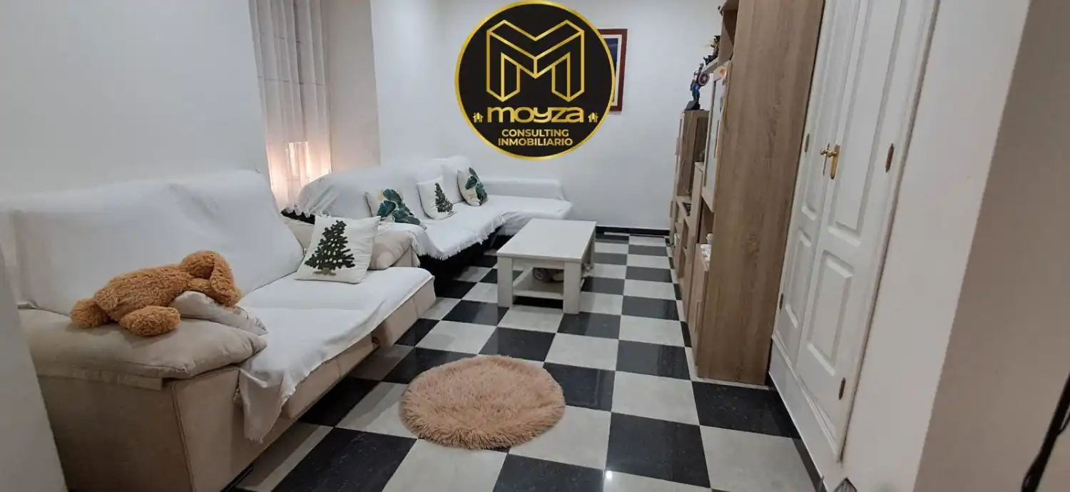 Wohnzimmer von Haus oder Chalet zur Miete in Jaén mit Klimaanlage, Heizung und Terrasse