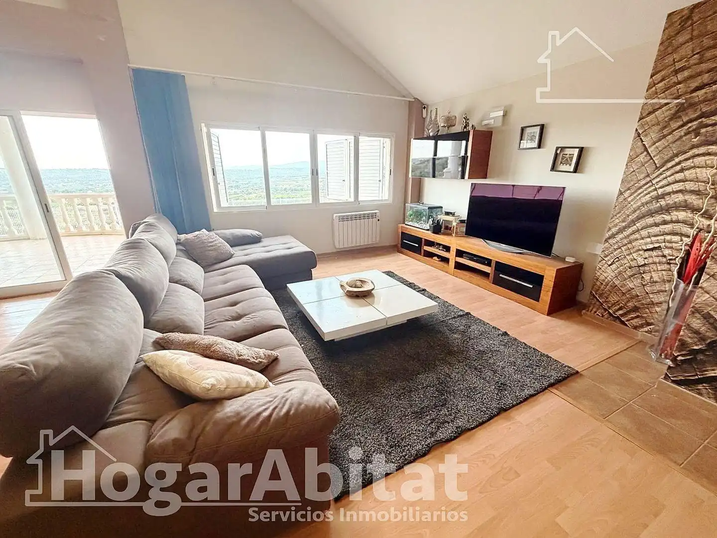 Sala de estar de Casa o chalet en venta en Torrent con Calefacción, Jardín privado y Parquet