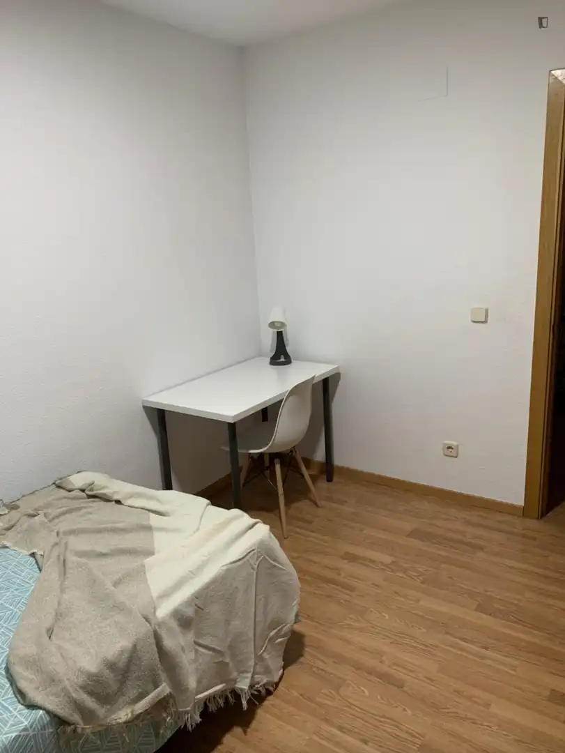 Room in El Rosón - Kelvinator