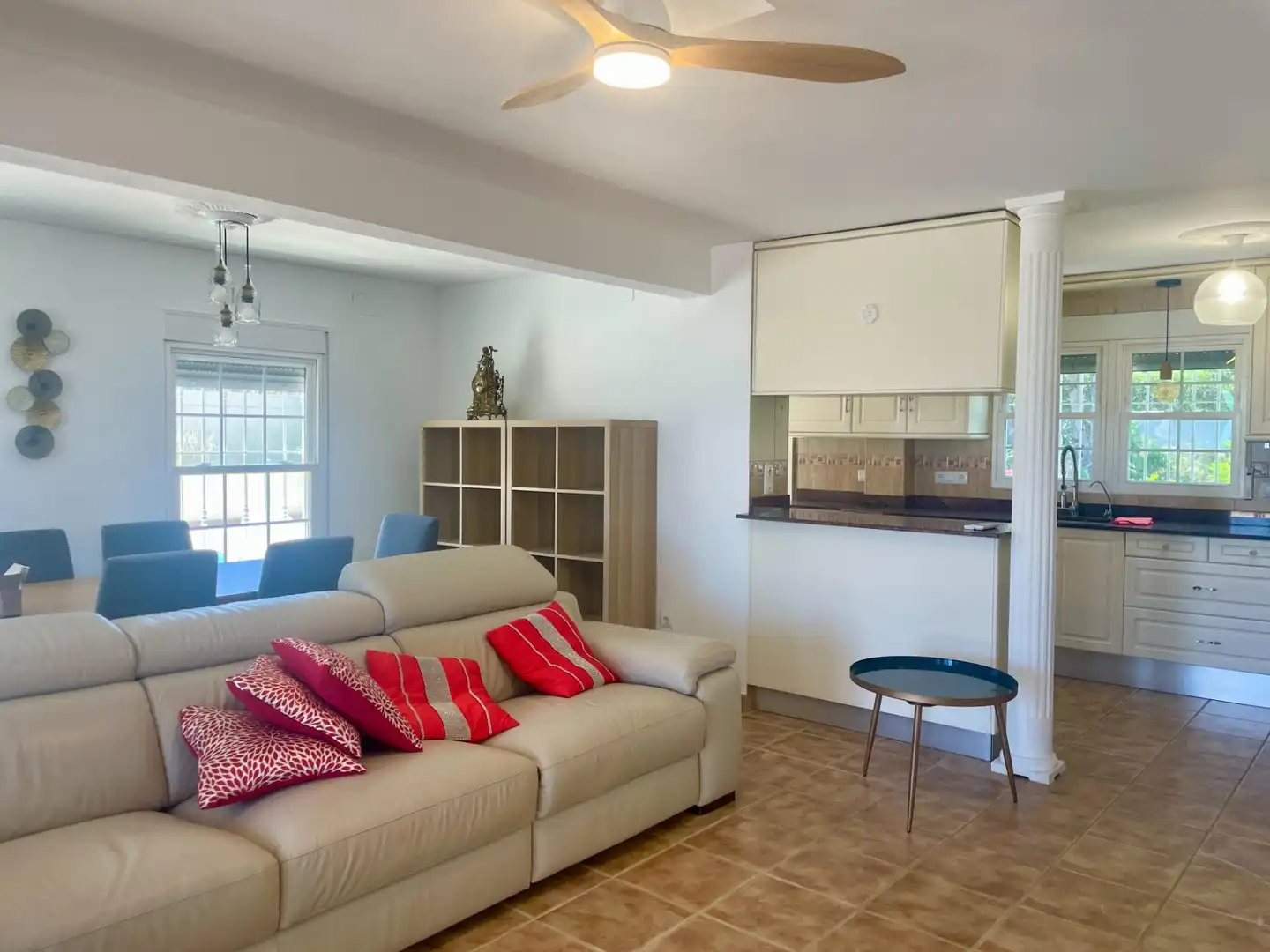 Sala de estar de Casa o chalet en venta en Peñíscola / Peníscola con Aire acondicionado, Jardín privado y Terraza