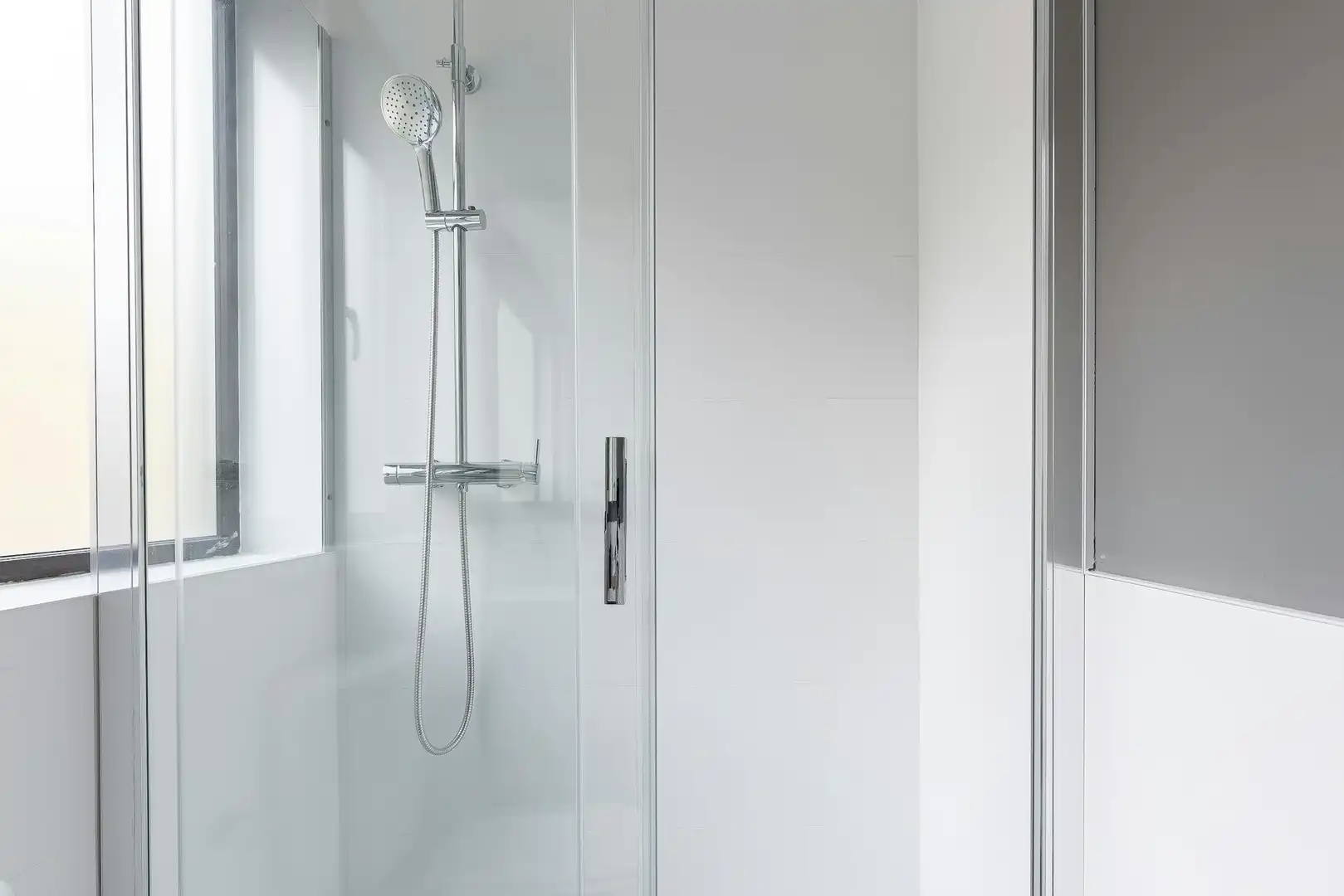 Badezimmer von Wohnung zur Miete in Algirós