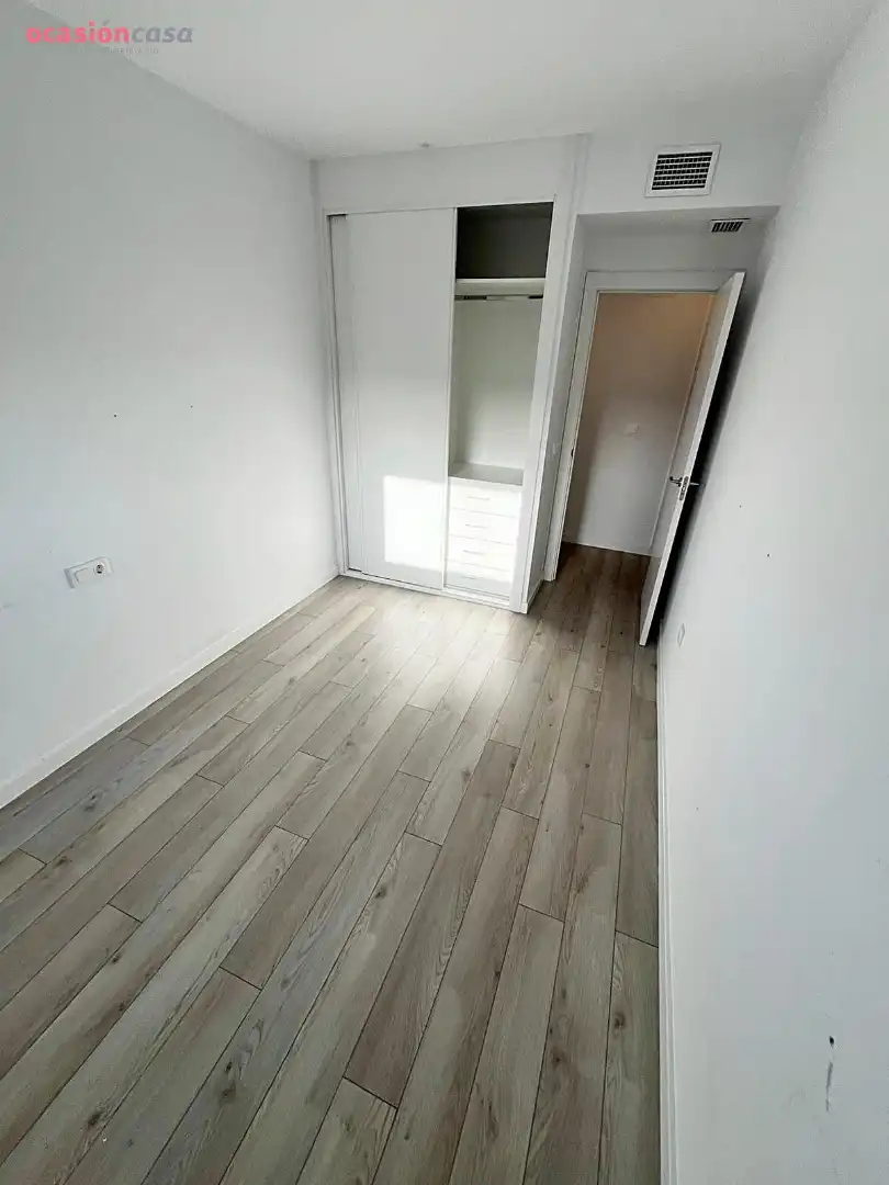 Dormitori de Pis en venda en Córdoba amb Aire condicionat, Terrassa i Traster