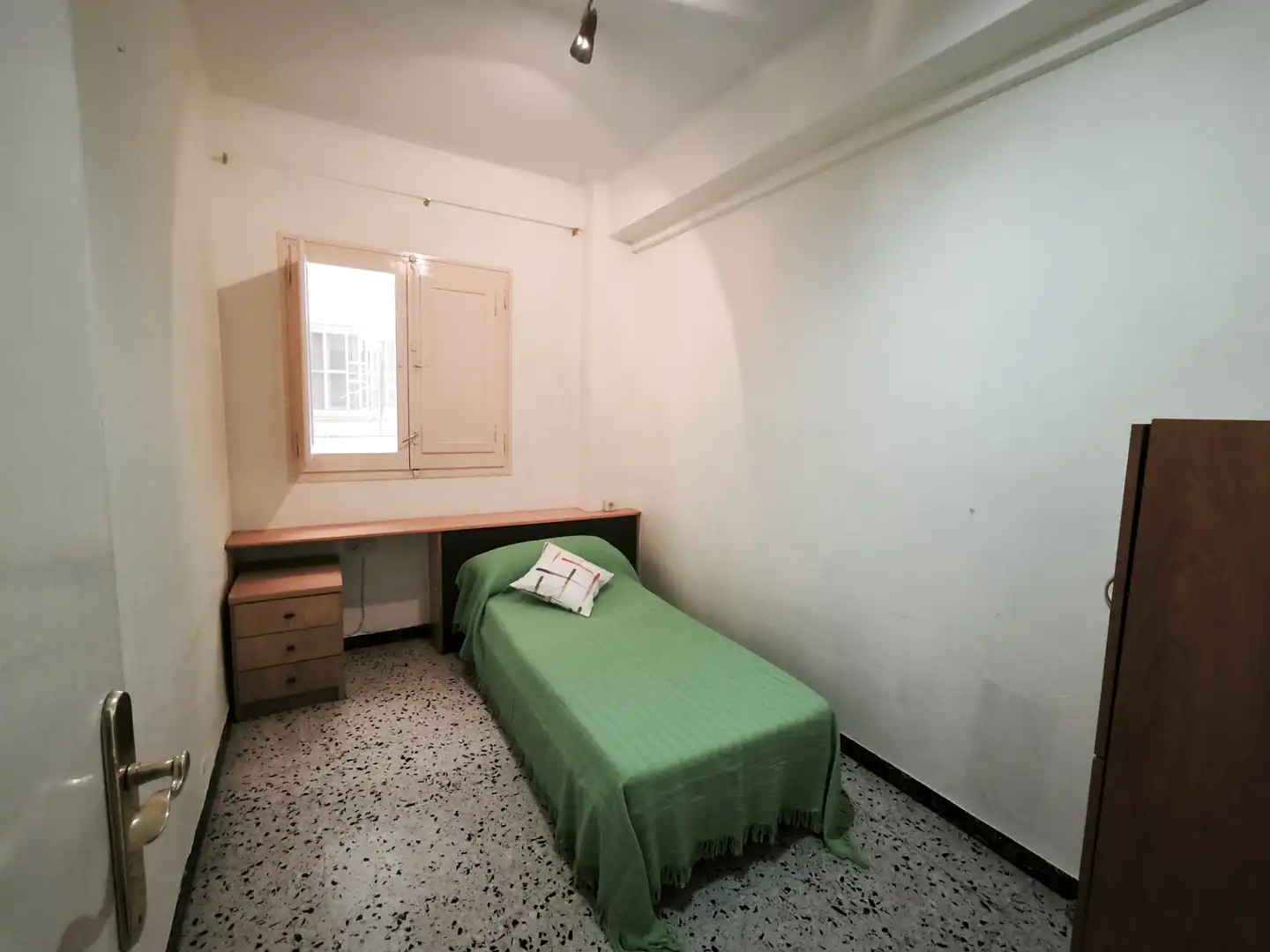 Habitación de Piso en venta en L'Aldea con Aire acondicionado, Trastero y Amueblado