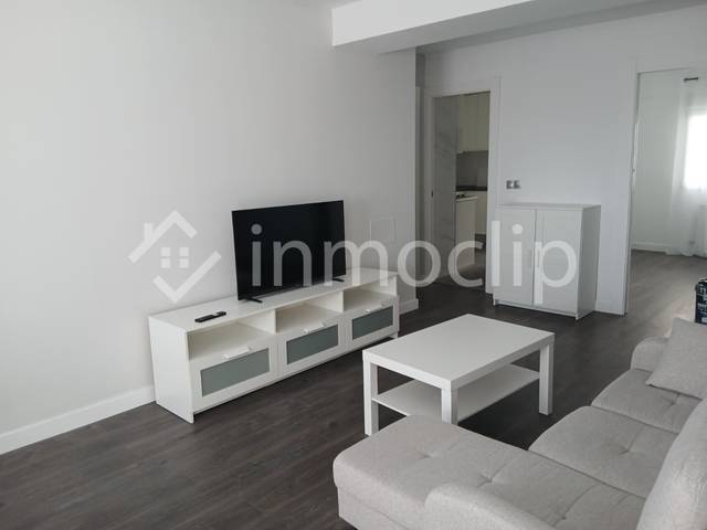 Piso en Alquiler en AVENIDA ALFONSO IX DE LEON en Chinchibarra