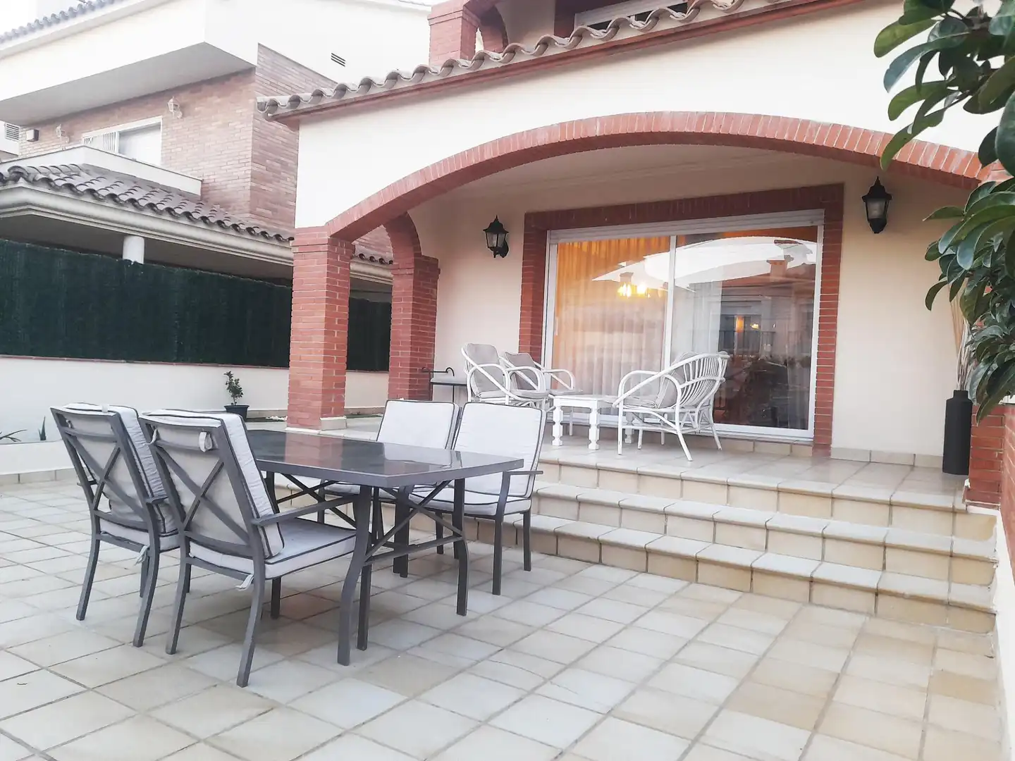 Terrasse von Haus oder Chalet zur Miete in Premià de Mar mit Klimaanlage, Terrasse und Balkon