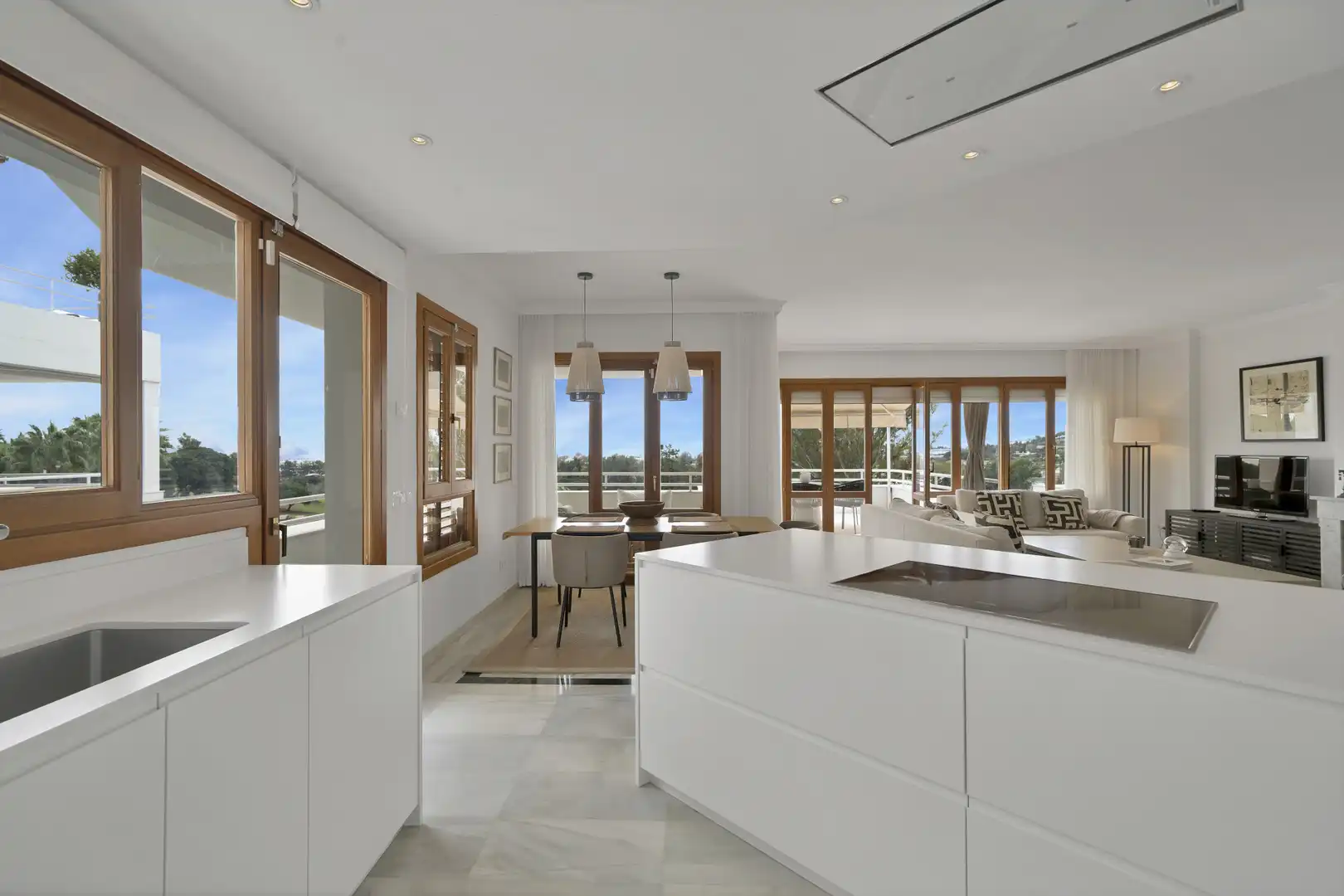 Cocina de Apartamento en venta en Marbella con Aire acondicionado, Terraza y Piscina