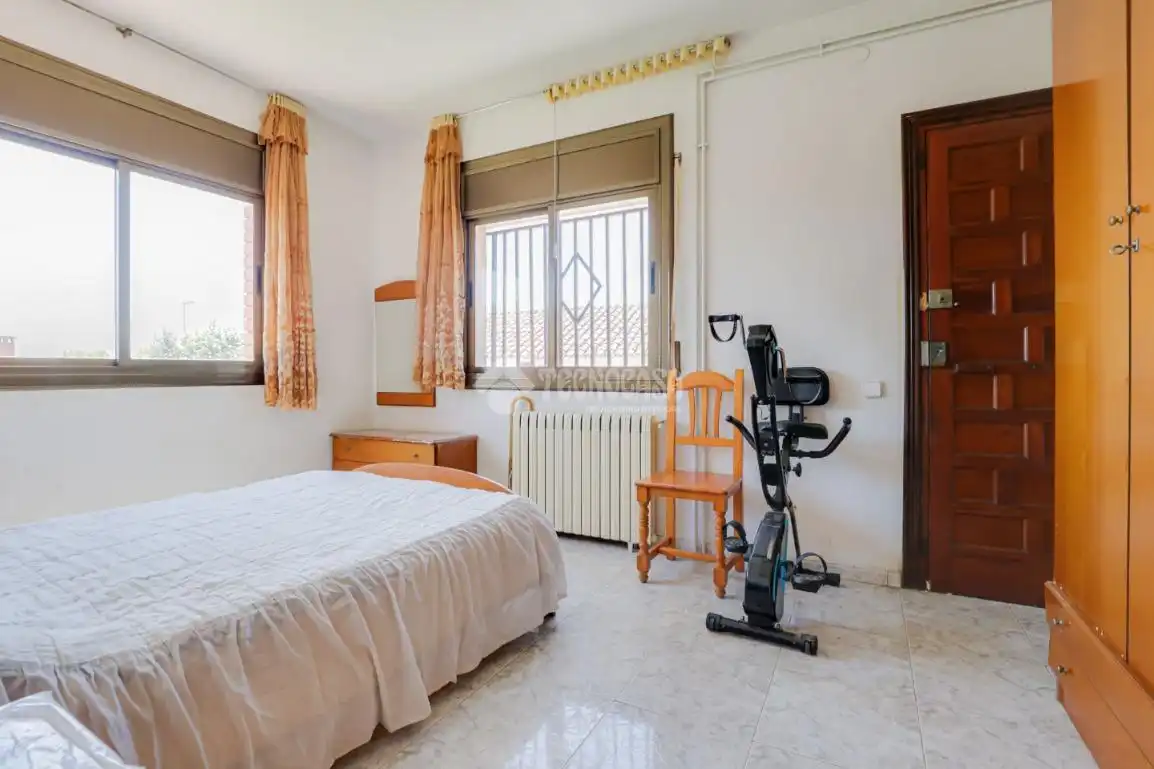 Habitación de Casa o chalet en venta en Rubí