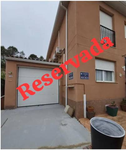 Casa adosada en Venta en Calle Conchuela, 22 en Almoguera