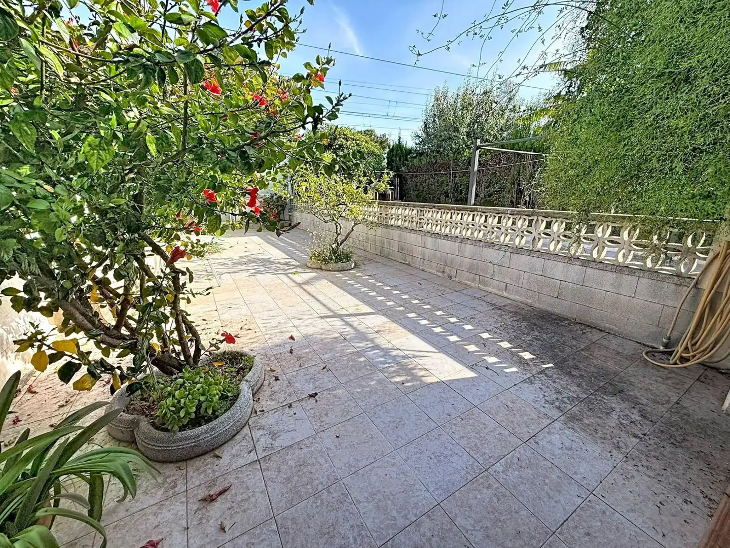 Terrasse von Einfamilien-Reihenhaus zum Verkauf in El Vendrell mit Terrasse und Balkon