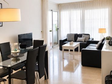Flat with balcony for sale in Avinguda Catalans Universals 8