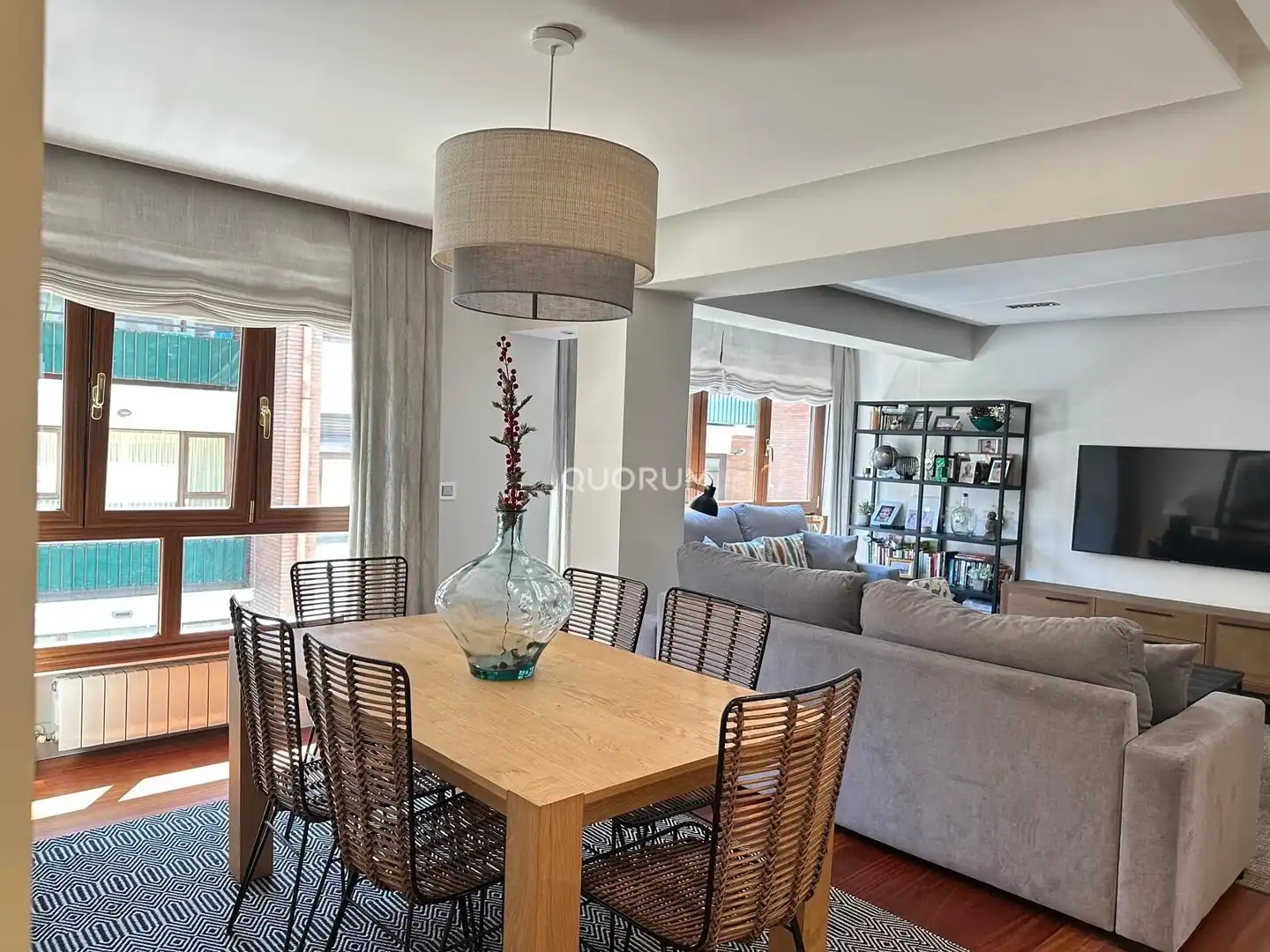 Comedor de Piso en venta en Getxo  con Calefacción