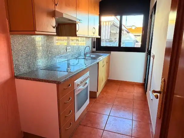 Duplex con giardino in vendita a Avinguda Ntra. Sra. de la Mercè 2, imagen 6