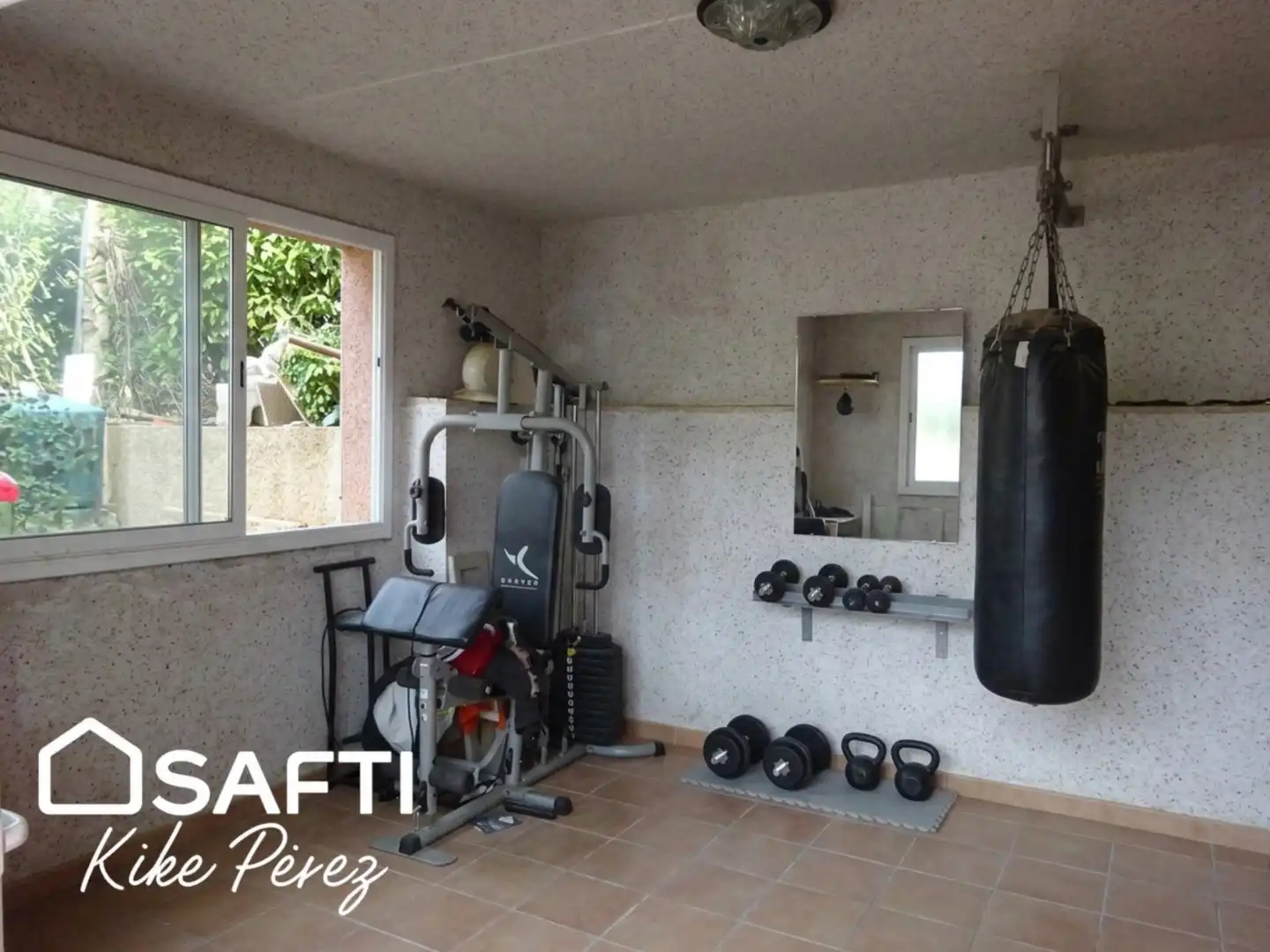 Casa o xalet en venda en Rubí amb Terrassa, Piscina i Moblat