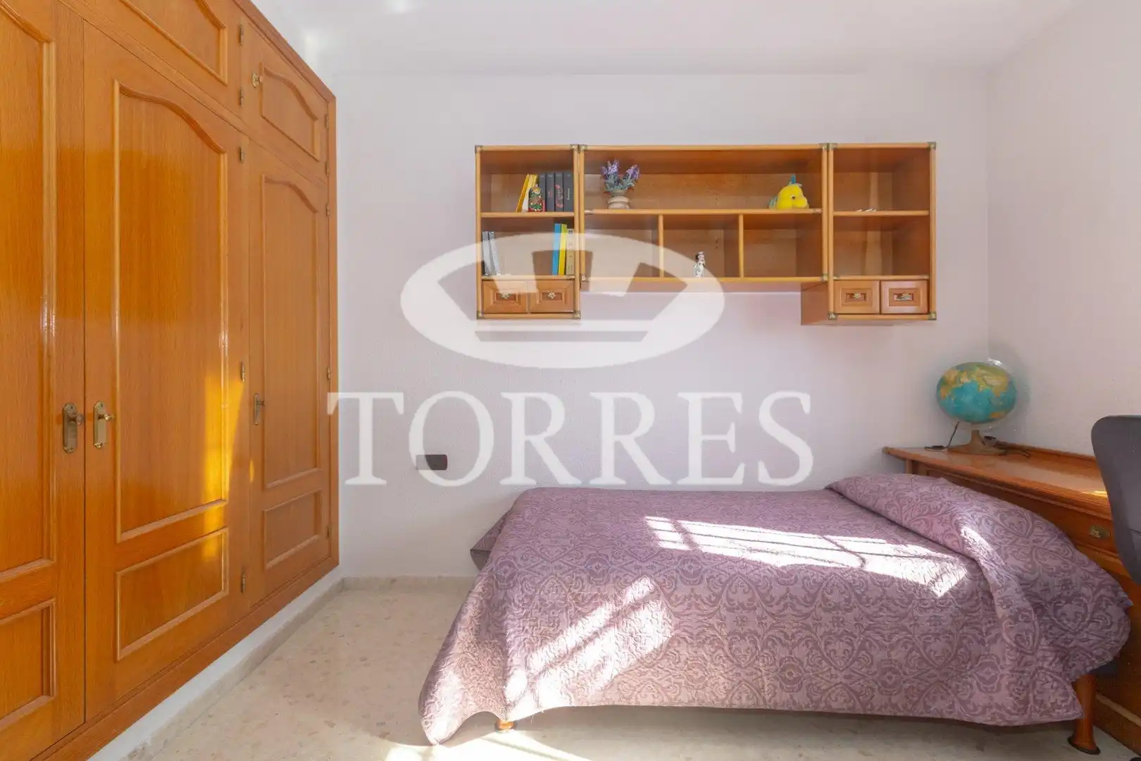 Schlafzimmer von Haus oder Chalet zum Verkauf in Málaga mit Klimaanlage, Heizung und Privatgarten