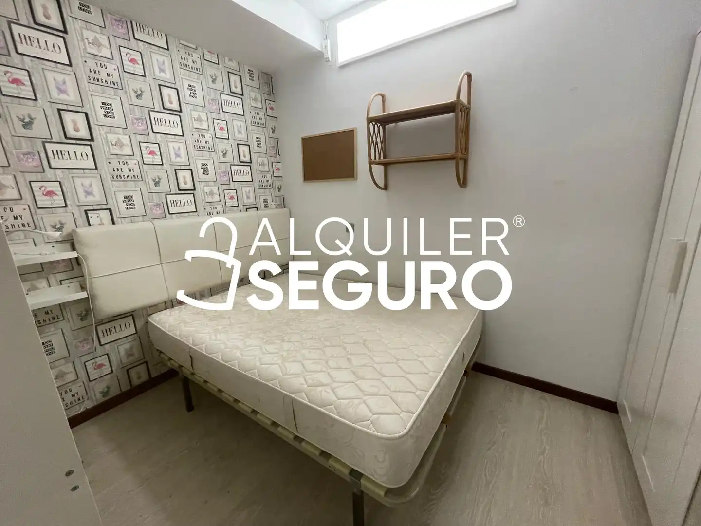 Bedroom of Flat for rent in Madrid  with Air Conditioner, Heating and Furnished