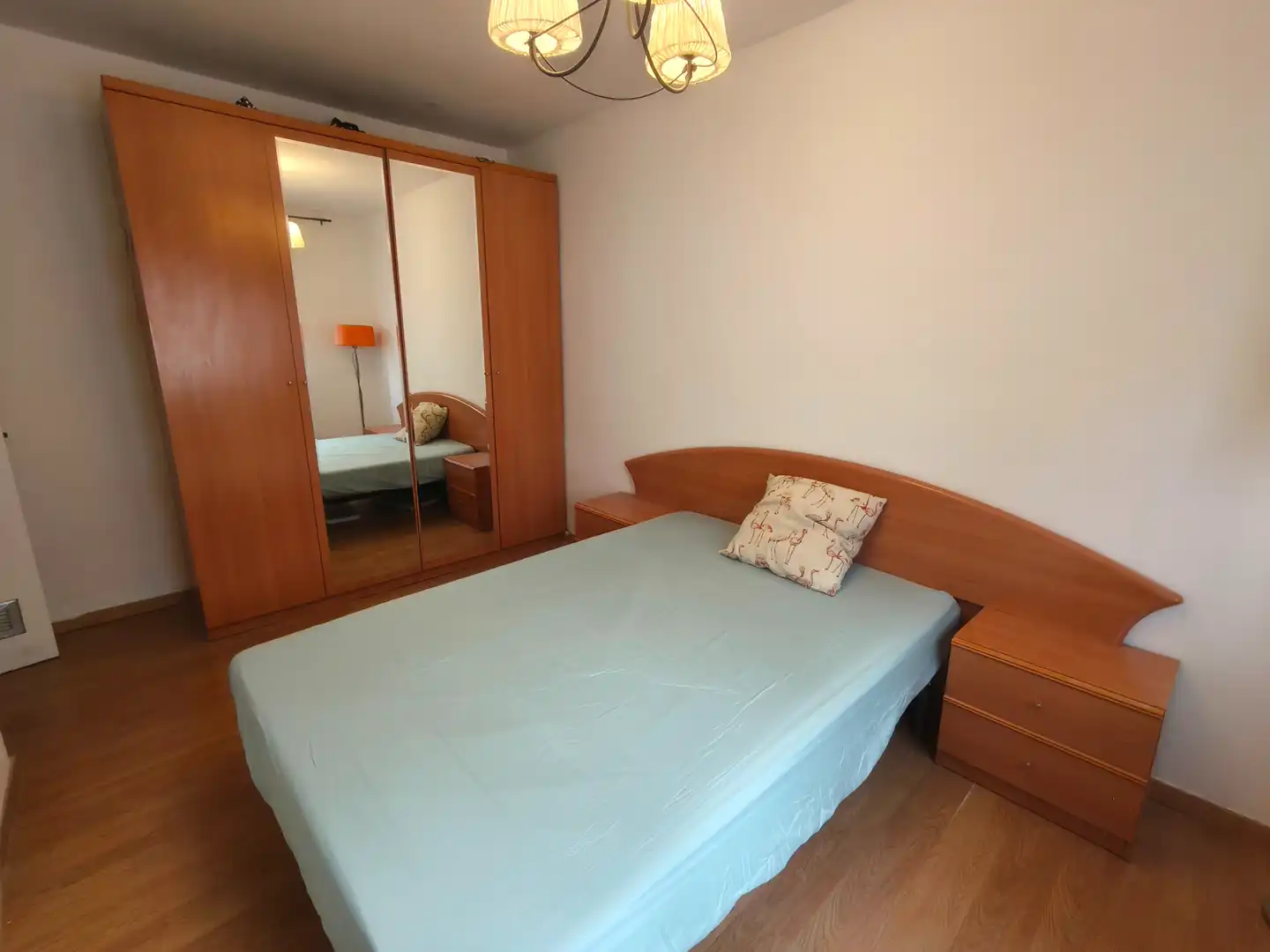 Bedroom of Flat for sale in Pineda de Mar  with Parquet flooring, Terrace and Furnished